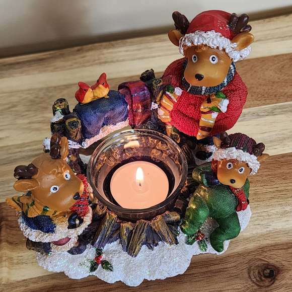 Festive Reindeer Christmas Candle Holder - Picture 2 of 15
